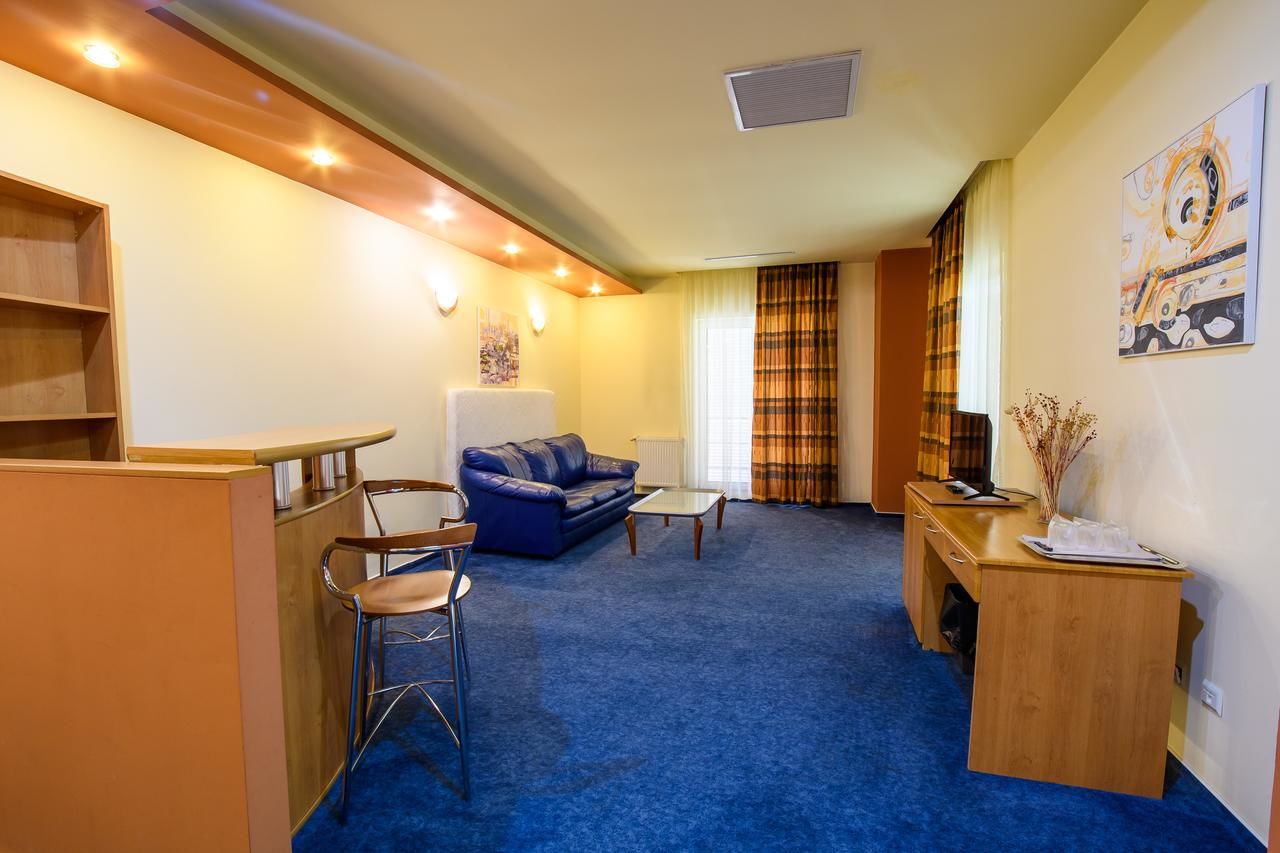 Отель Hotel Torontal Тимишоара