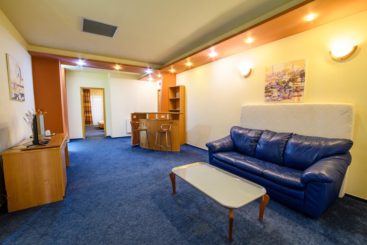 Отель Hotel Torontal Тимишоара