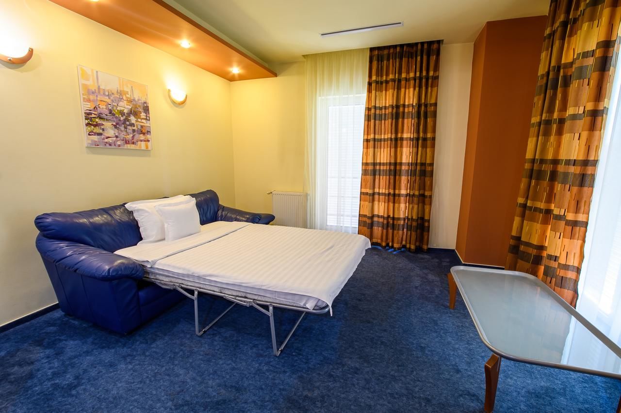 Отель Hotel Torontal Тимишоара